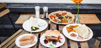 louis hansel shotsoflouis j ei4eH1knk unsplash