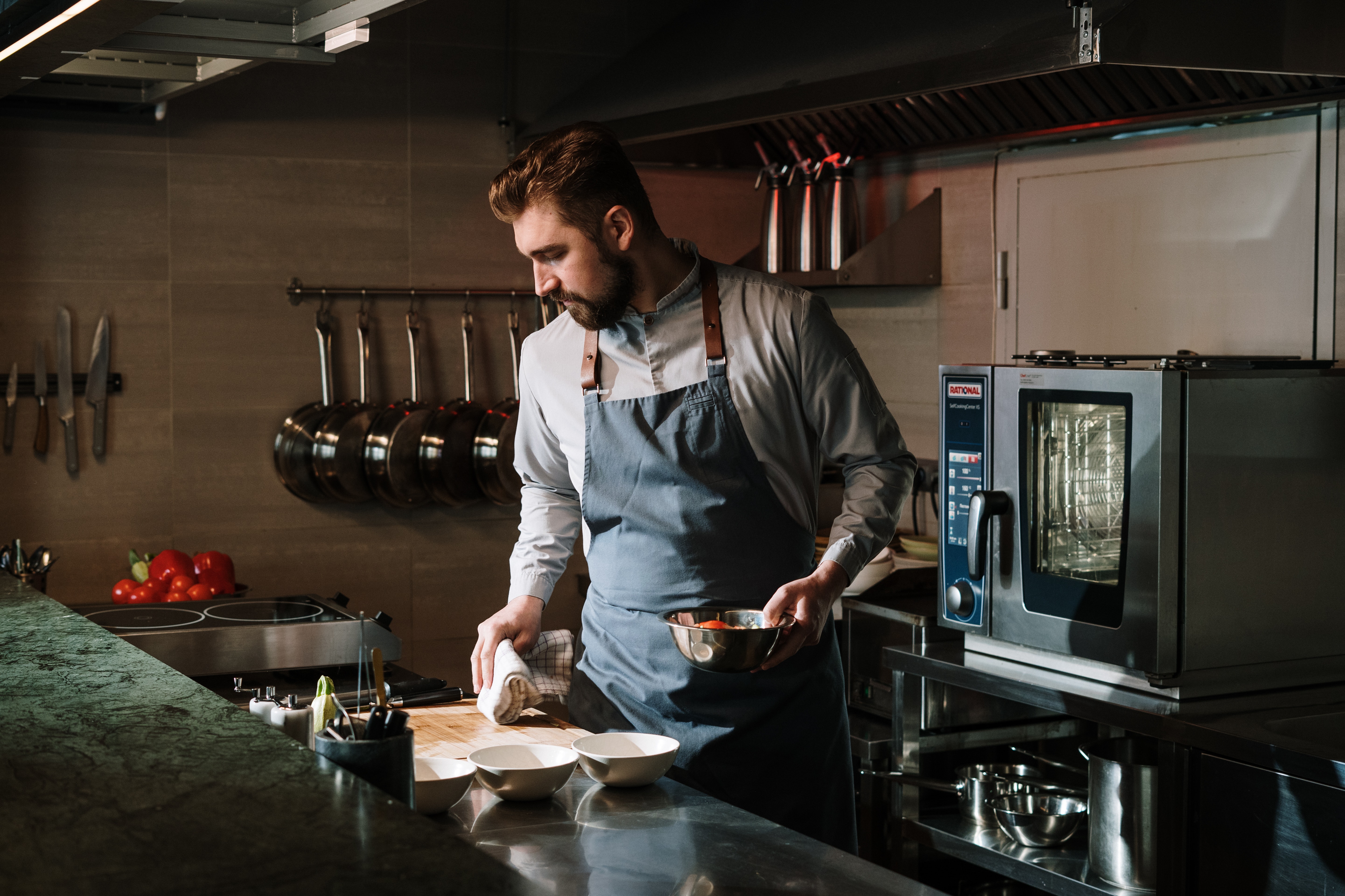 How to Hire a Chef for Your Restaurant & What to Look For