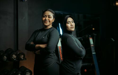 Staff (2)
