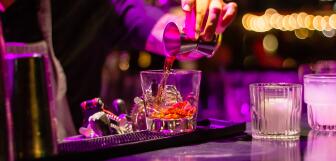 louis hansel yLUvnCFI500 unsplash