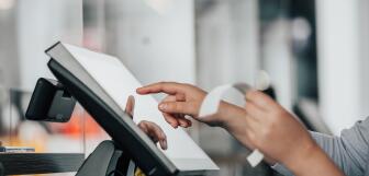 simon kadula gkndM1GvSA unsplash