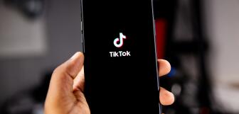 solen feyissa Yaw9mfG9QfQ unsplash v2