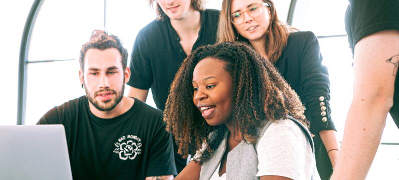 pexels canva studio 3153198