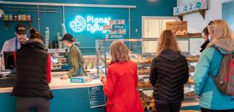 Planet Doughnut Counter