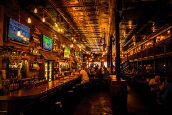 Bar Sports